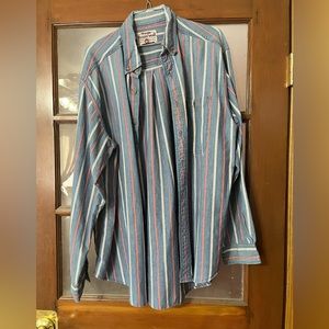 WRANGLER BUTTON UP
